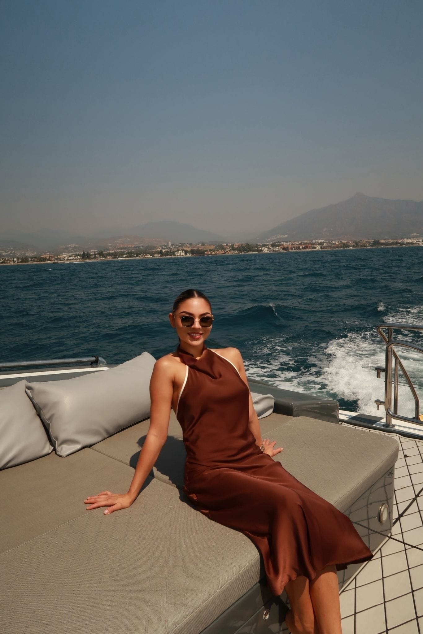 Escort - ALEXIA - Ibiza Tops